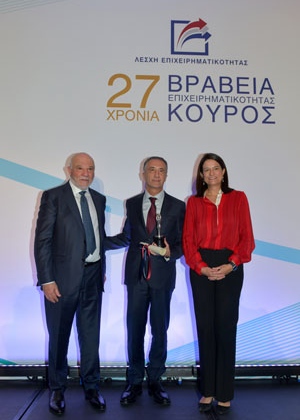 theos kouros